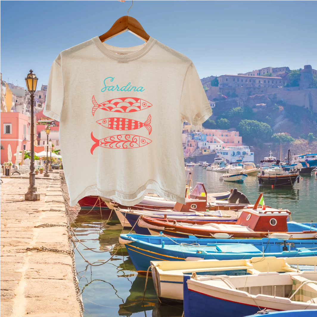Sardina Tee- Block Print in Aqua and Red: Relaxed Cropped Silhouette