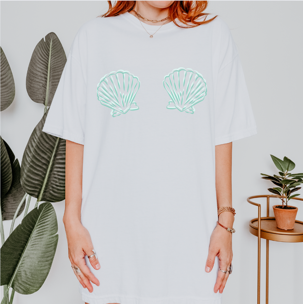 Cheeky Seashell Tee -Oversized Fit Beach Shirt, Mermaid Bikini Vibes in Coastal Colors