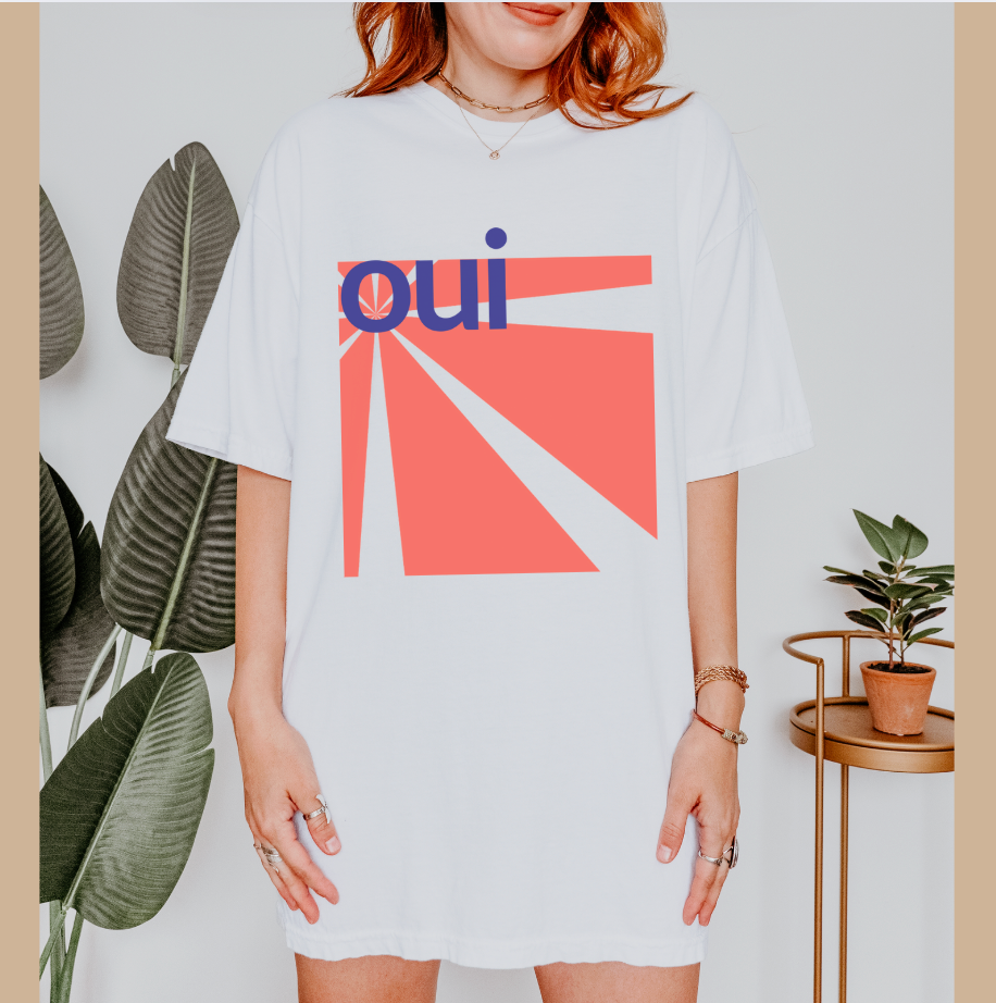 Oui Graphic Tee -Effortlessly French, Boldly Minimal
