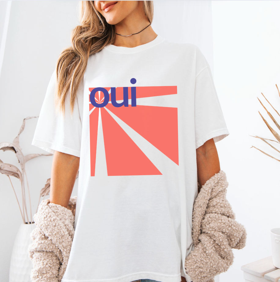 Oui Graphic Tee -Effortlessly French, Boldly Minimal