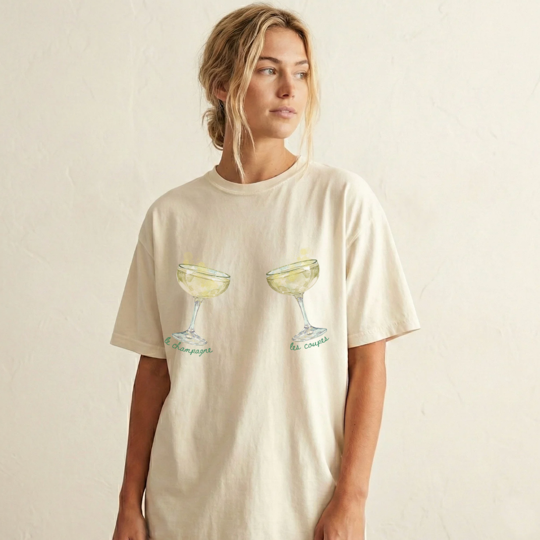 Champagne Coupes T-shirt