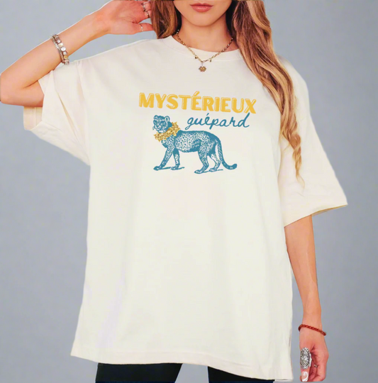 Mysterious Cheetah with Gold Rose Wreath