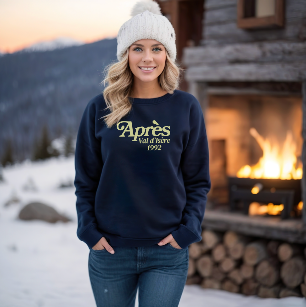 Après Val d'Isère 1992 Crewneck Sweatshirt — Vintage Vibes Ski
