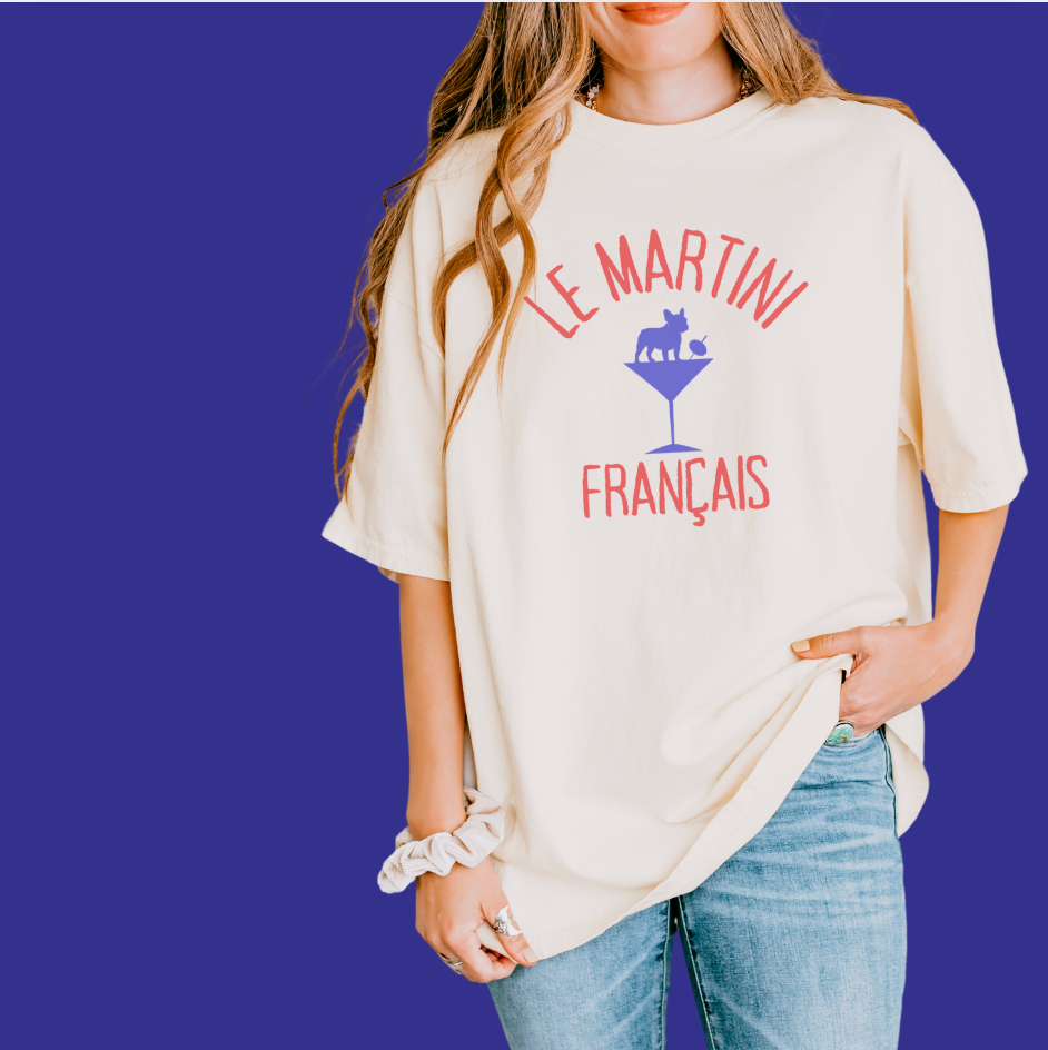 Le Martini Français T-shirt | French Bulldog Cocktail Tee
