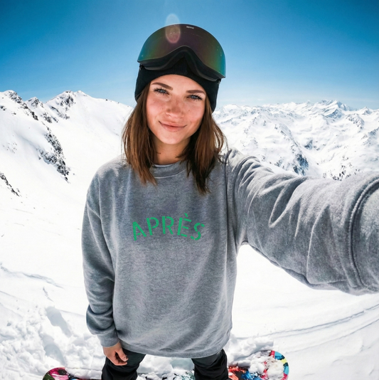 'APRÈS' Green Stencil Embroidery Pullover Sweatshirt