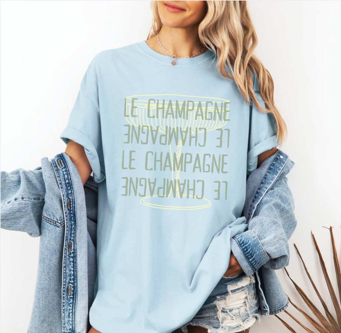 Le Champagne Graphic Tee