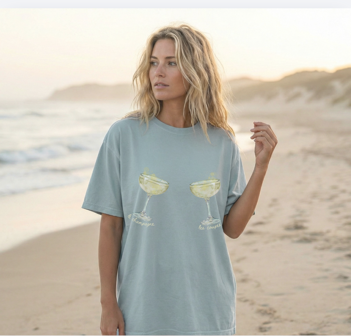 Champagne Coupes T-shirt